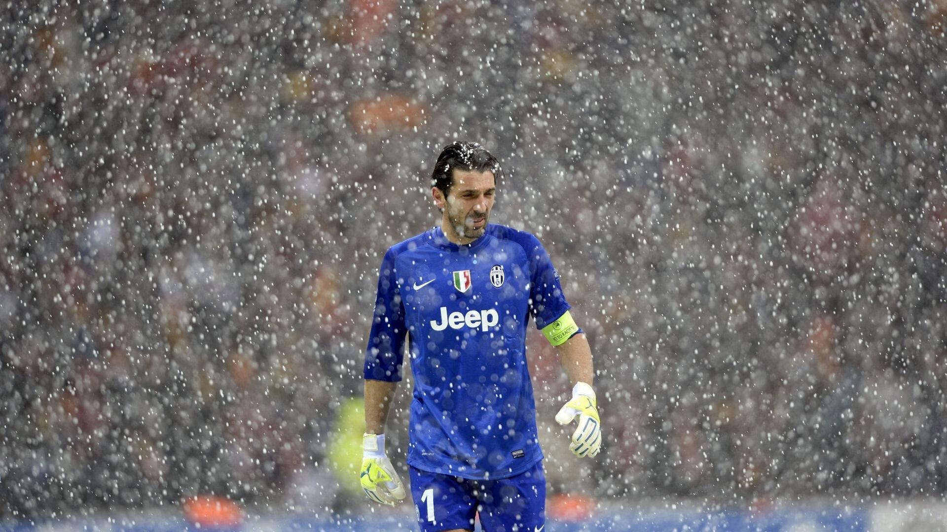 美记透露，凯尔特人积极扮演买家角色，急切寻求可靠内线补强争冠阵容